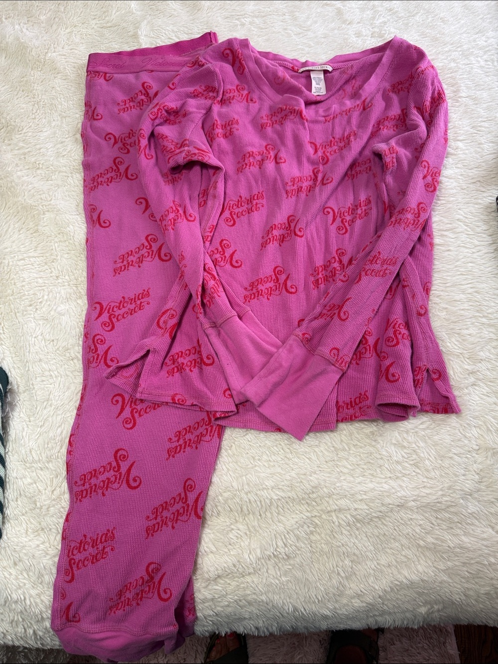 Victoria's Secret Pink Thermal Logo Lounge Set in Hot Pink and Red